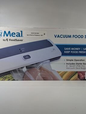 FoodSaver Vacuum Food Sealer — White